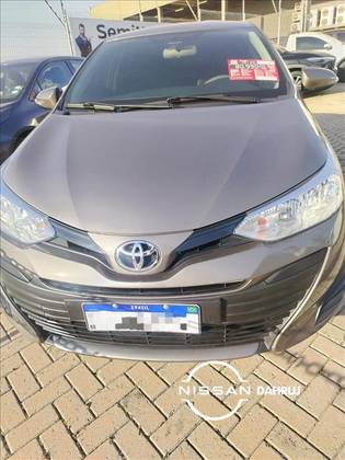 TOYOTA YARIS 1.5 16V FLEX SEDAN XL MULTIDRIVE TOYOTA YARIS 1.5 16V FLEX SEDAN XL MULTIDRIVE